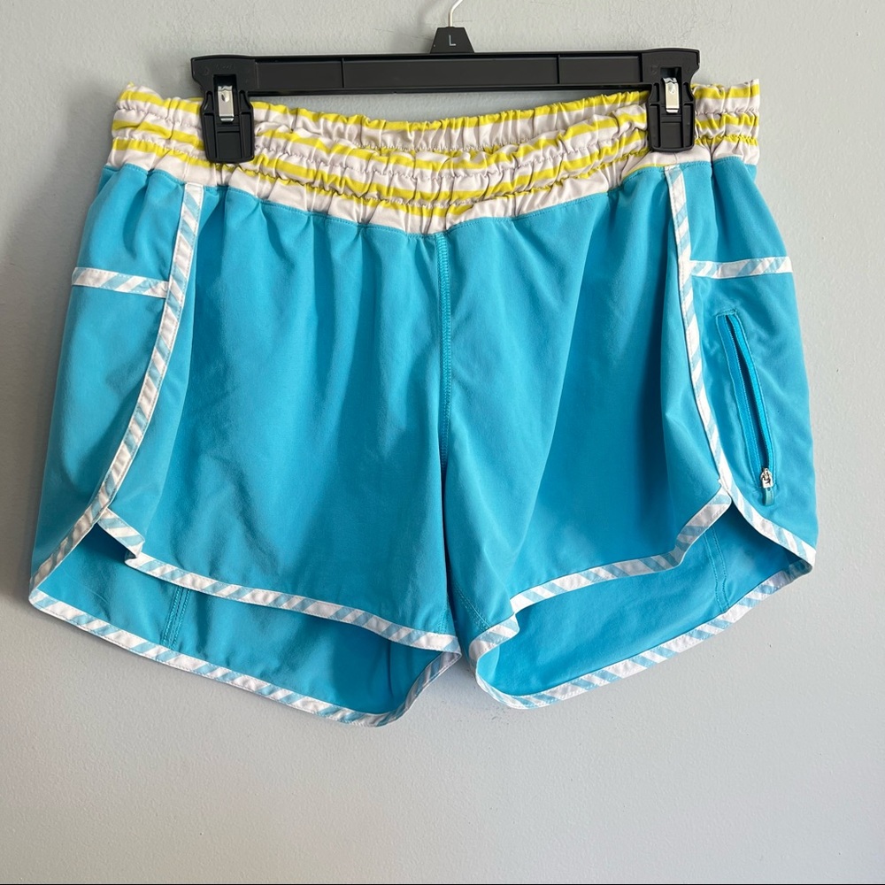 Lululemon Tracker Short 4" Blue/Yellow/White Shorts - Picture 2 of 8